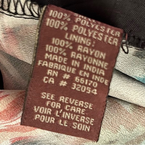 Ranna Gill Embroidered Blouse Jewel Tone Top V-Neck Pleated Black Size Small - Picture 14 of 16